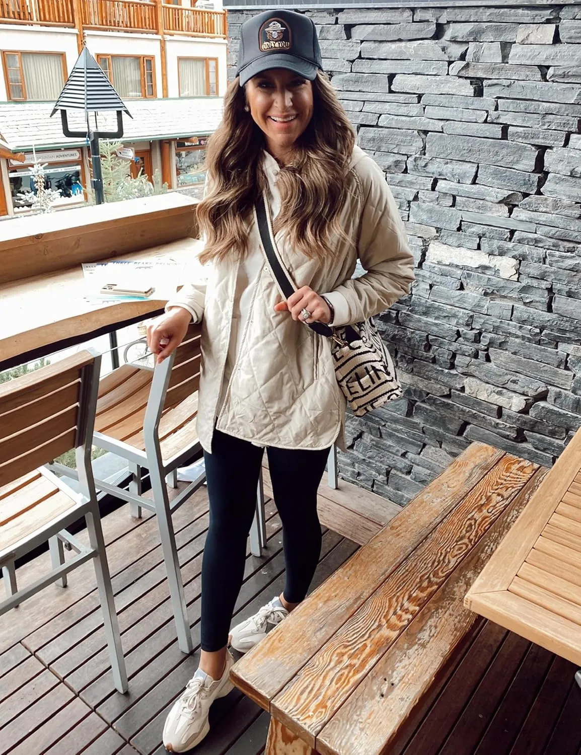 Zhiyouni Women's Quilted Puffer Vest Stand Collar Lightweight Button Down Padded Gilet with Pockets